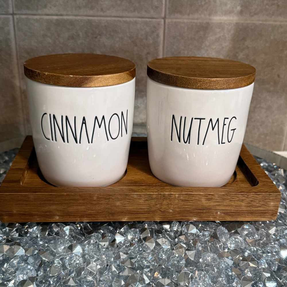 Rae Dunn cinnamon & nutmeg jars